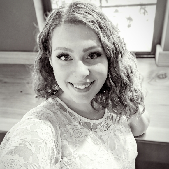 hey there đť - Picture 1 of 1